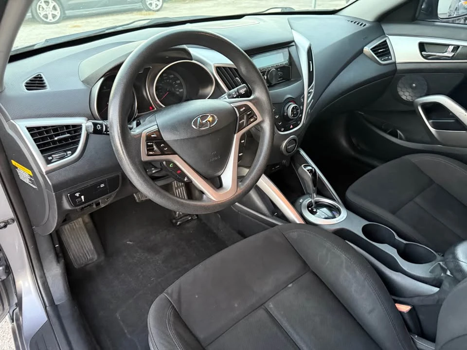 2013 Hyundai Veloster - Image 8 of 14