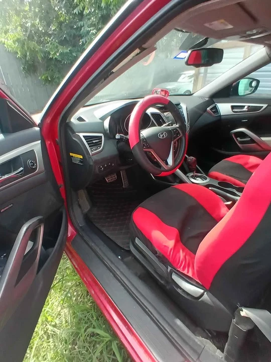 2013 Hyundai Veloster - Image 7 of 10