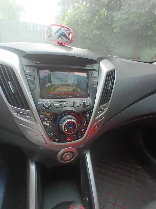 2013 Hyundai Veloster - Image 9 of 10