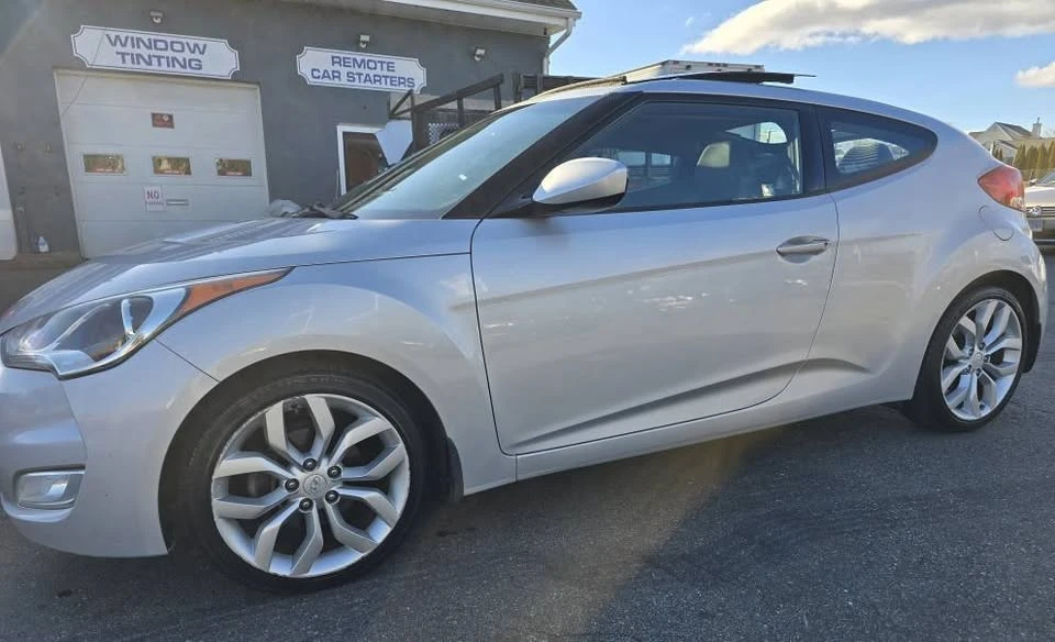 2013 Hyundai Veloster - Image 3 of 11