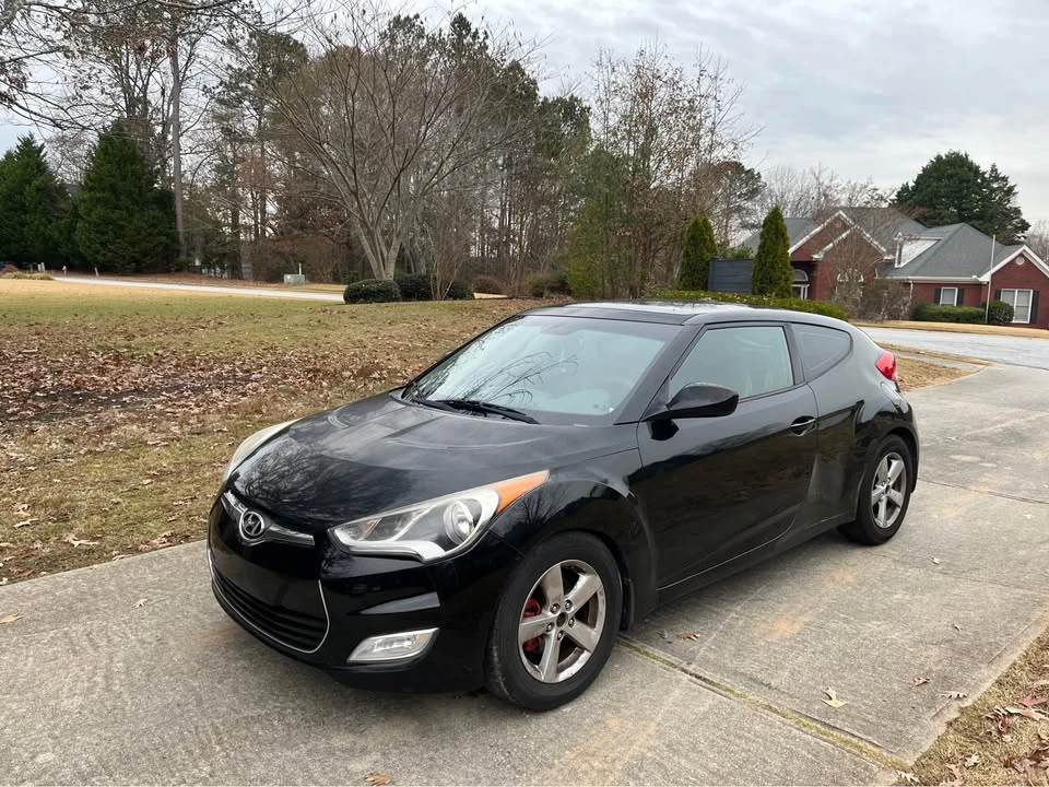 2013 Hyundai Veloster - Image 3 of 10