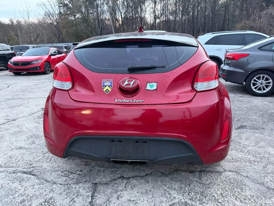 2013 Hyundai Veloster - Image 7 of 13