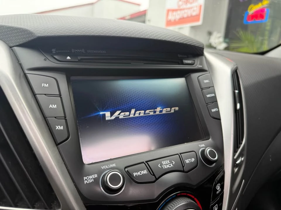 2013 Hyundai Veloster - Image 14 of 20
