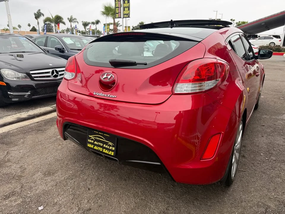 2013 Hyundai Veloster - Image 7 of 20