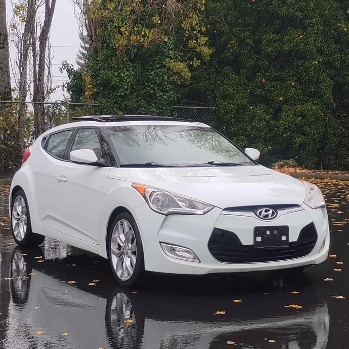 2013 Hyundai Veloster - Image 3 of 11