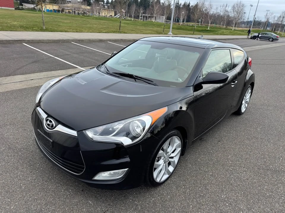 2013 Hyundai Veloster - Image 9 of 15