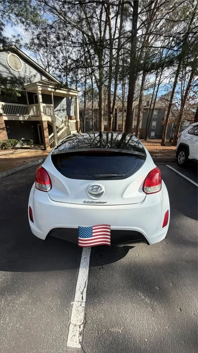 2013 Hyundai Veloster - Image 3 of 10