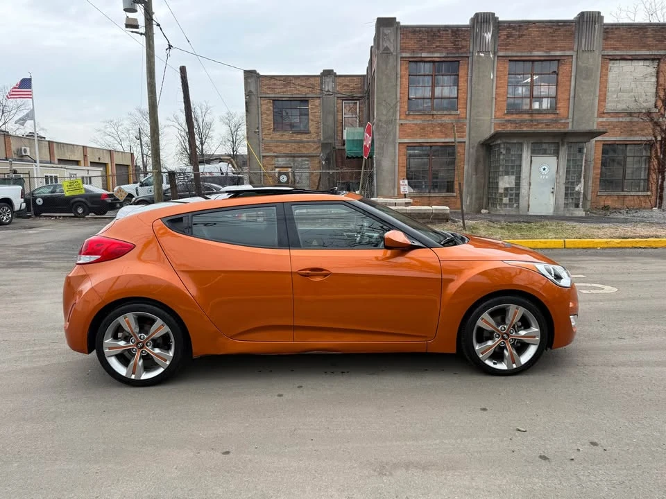 2013 Hyundai Veloster - Image 7 of 20