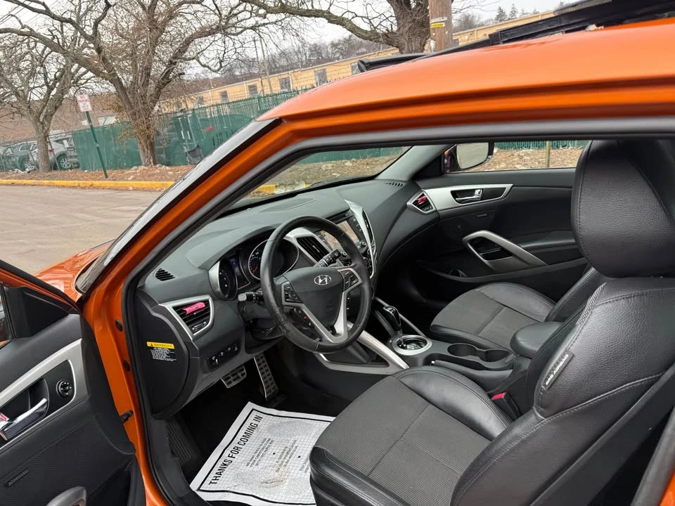 2013 Hyundai Veloster - Image 12 of 20