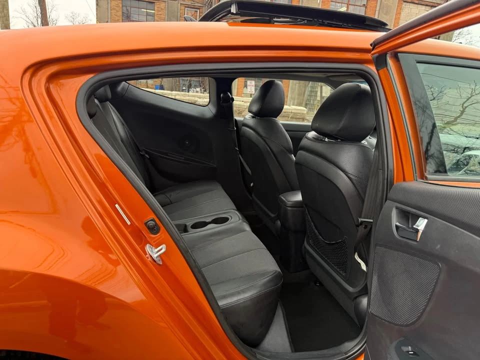 2013 Hyundai Veloster - Image 10 of 20