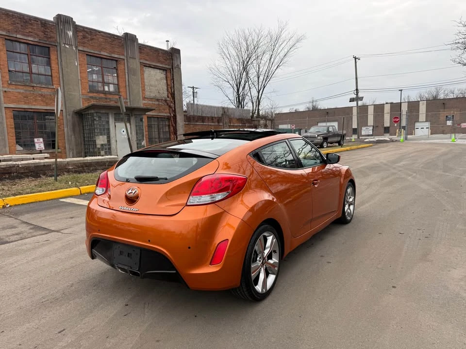 2013 Hyundai Veloster - Image 6 of 20
