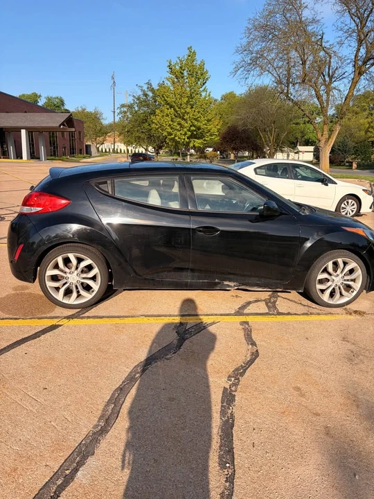 2013 Hyundai Veloster - Image 3 of 20