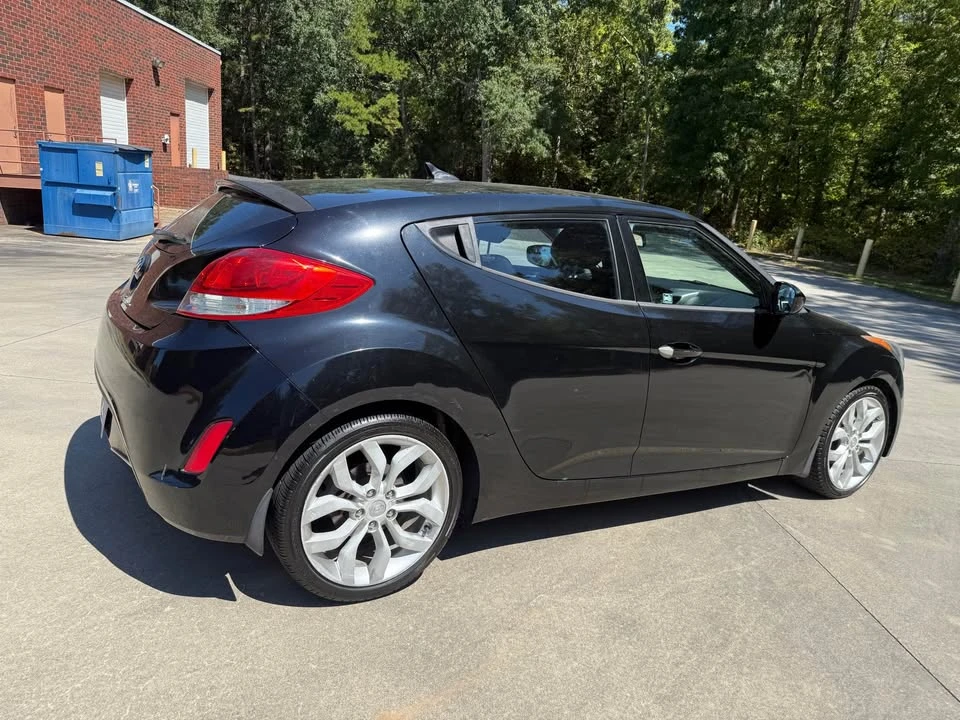 2013 Hyundai Veloster - Image 3 of 20