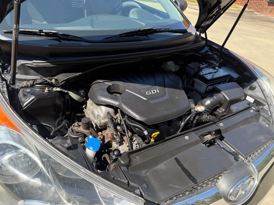 2013 Hyundai Veloster - Image 17 of 20