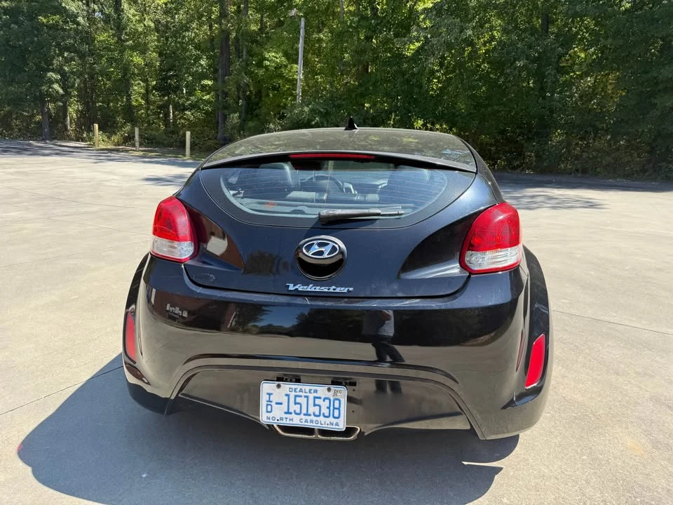 2013 Hyundai Veloster - Image 4 of 20