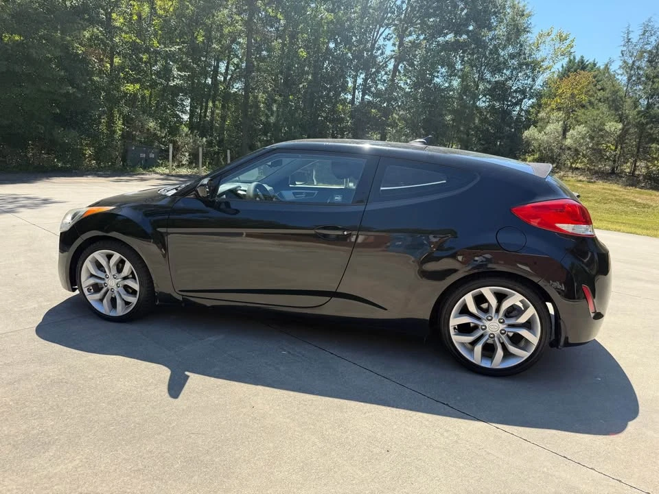 2013 Hyundai Veloster - Image 6 of 20