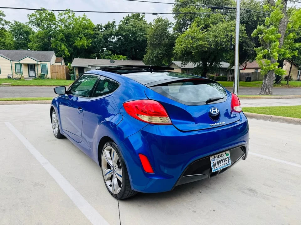 2013 Hyundai Veloster - Image 7 of 16