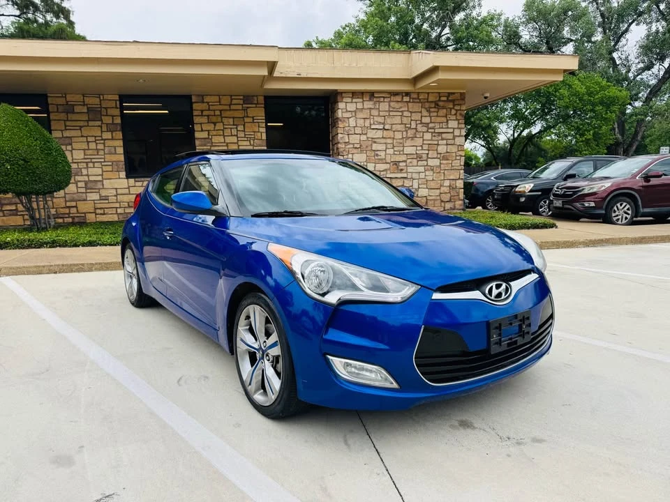 2013 Hyundai Veloster - Image 4 of 16