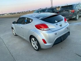 2013 Hyundai Veloster - Image 3 of 15