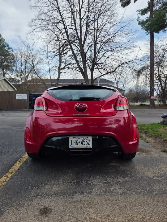 2013 Hyundai Veloster - Image 6 of 17