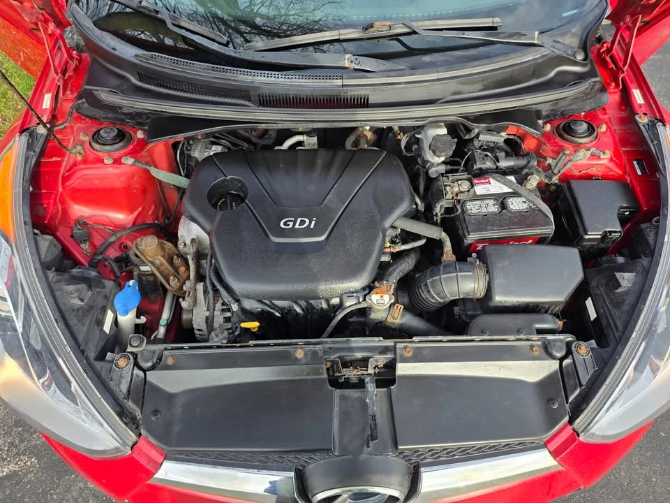 2013 Hyundai Veloster - Image 8 of 17