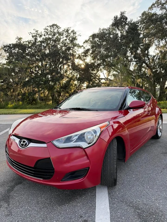 2013 Hyundai Veloster - Image 13 of 15