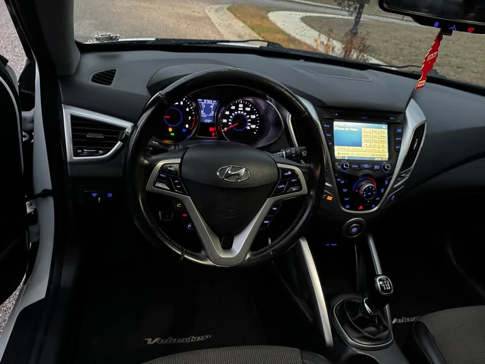 2013 Hyundai Veloster - Image 6 of 19