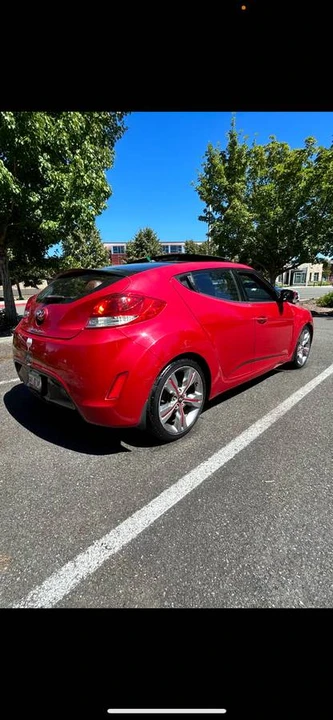 2013 Hyundai Veloster - Image 3 of 9