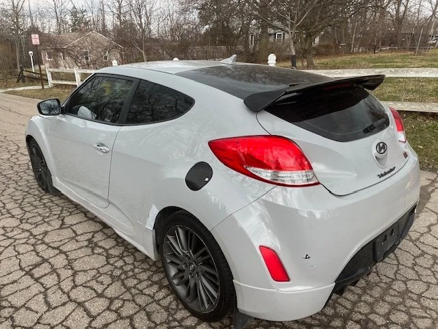 2013 Hyundai Veloster - Image 4 of 11