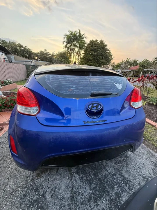 2013 Hyundai Veloster - Image 14 of 14