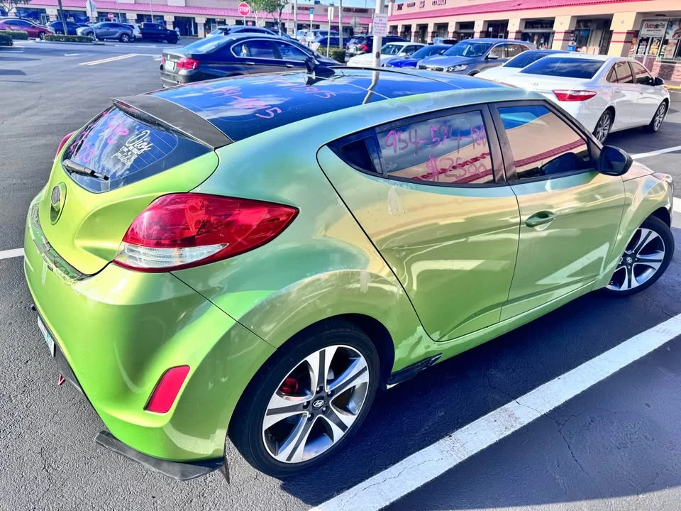 2013 Hyundai Veloster - Image 5 of 5