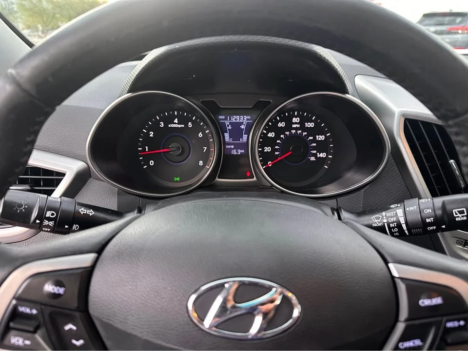 2013 Hyundai Veloster - Image 11 of 14