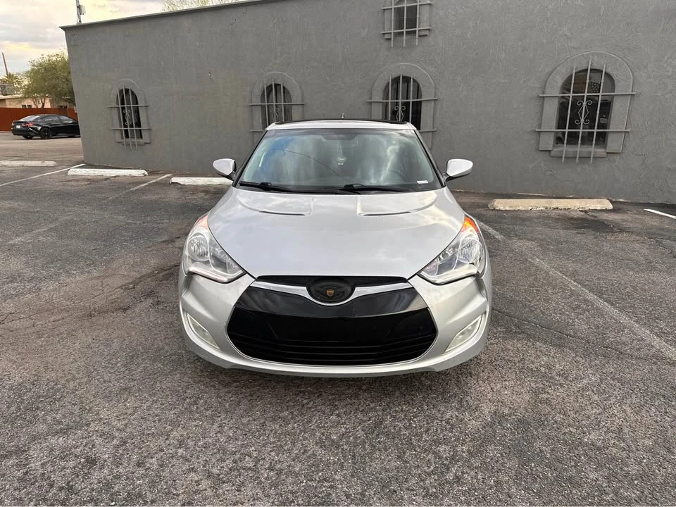 2013 Hyundai Veloster - Image 4 of 14