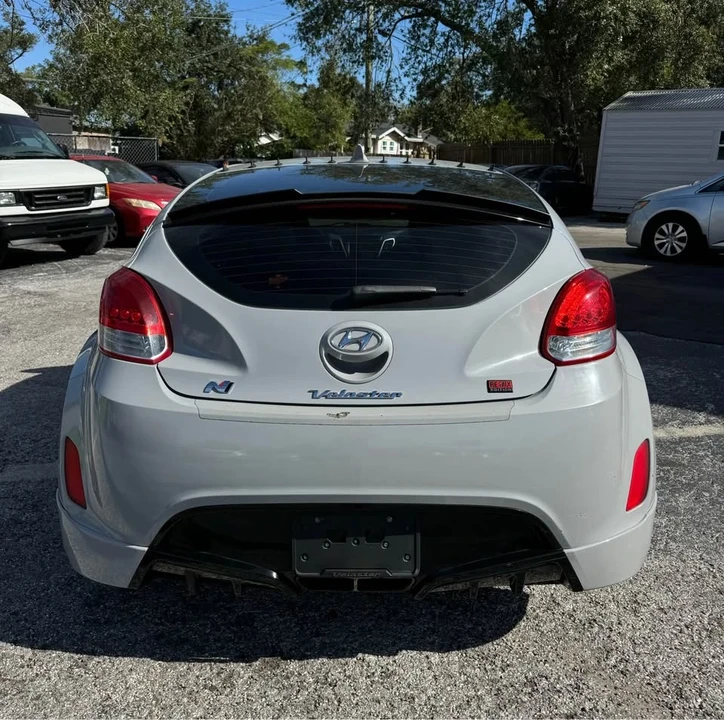 2013 Hyundai Veloster - Image 7 of 19
