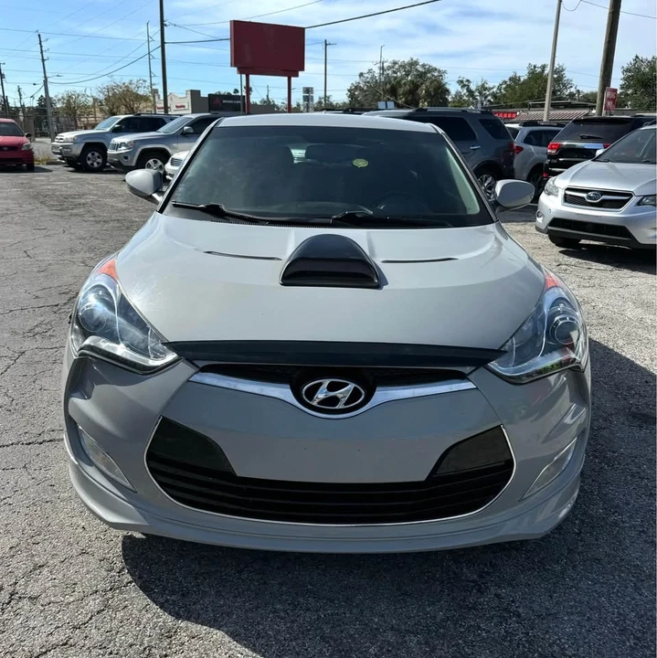 2013 Hyundai Veloster - Image 4 of 19