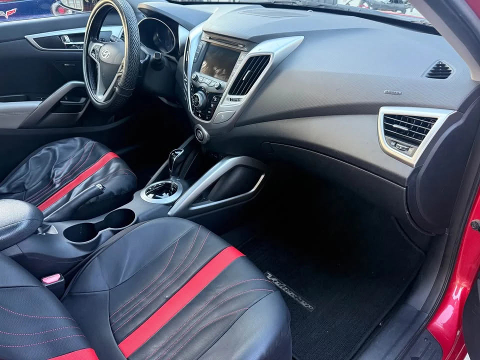 2013 Hyundai Veloster - Image 5 of 8