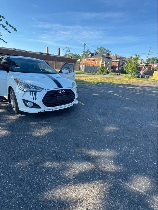 2013 Hyundai Veloster - Image 6 of 14