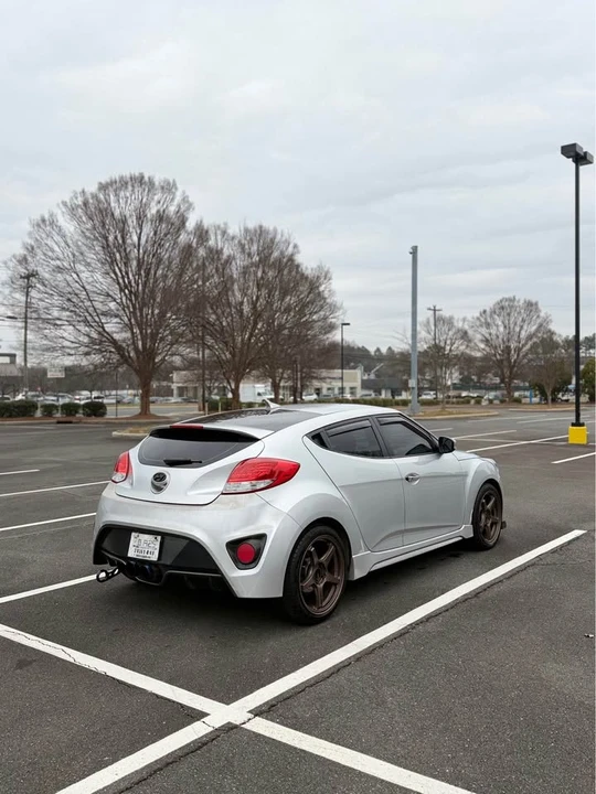 2013 Hyundai Veloster - Image 4 of 9