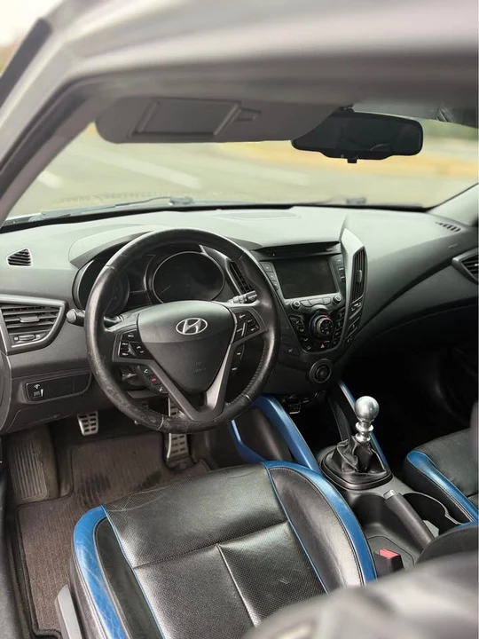 2013 Hyundai Veloster - Image 7 of 9