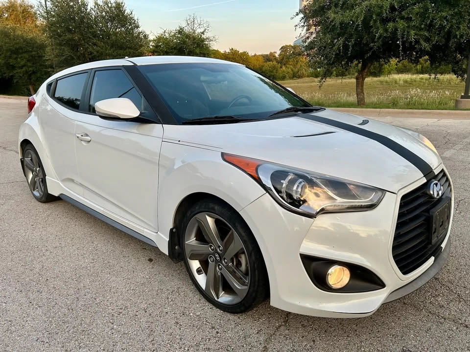 2013 Hyundai Veloster - Image 3 of 20