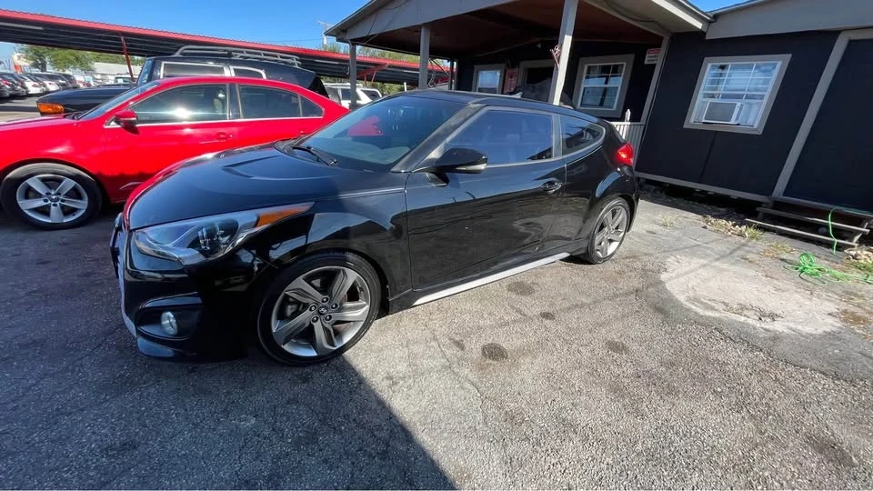 2013 Hyundai Veloster - Image 3 of 6