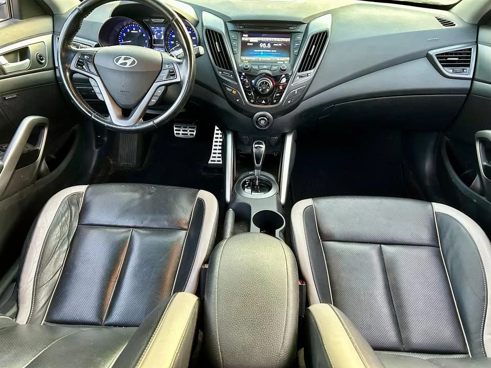 2013 Hyundai Veloster - Image 14 of 20