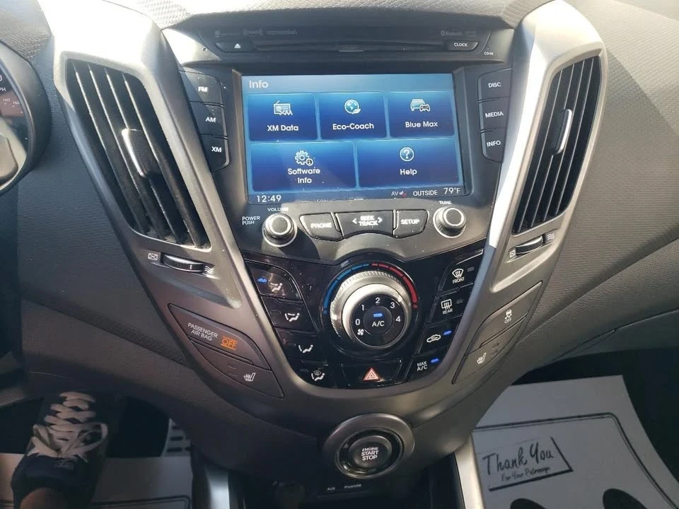 2013 Hyundai Veloster - Image 18 of 20