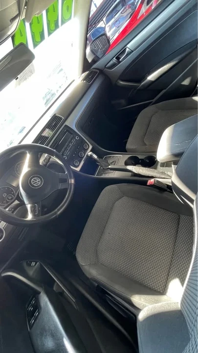 2013 Hyundai Veloster - Image 6 of 6