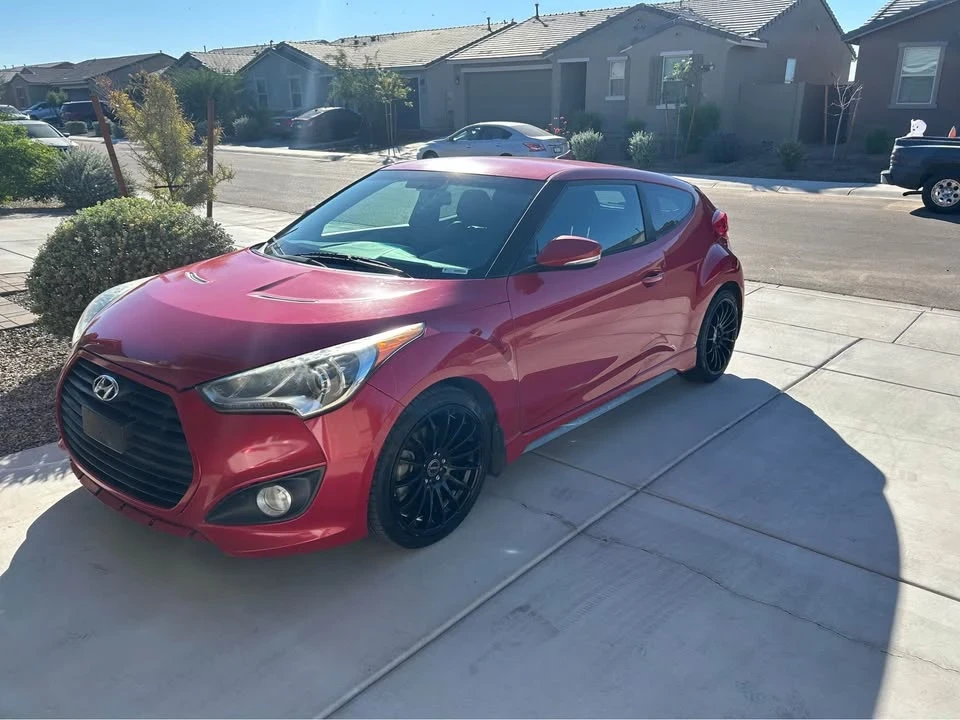 2013 Hyundai Veloster - Image 2 of 6