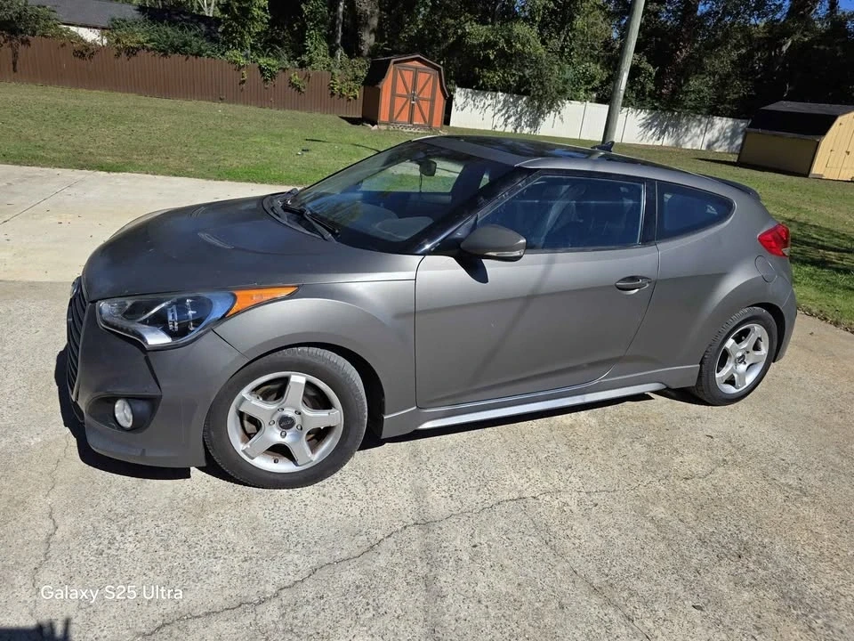 2013 Hyundai Veloster - Image 9 of 13