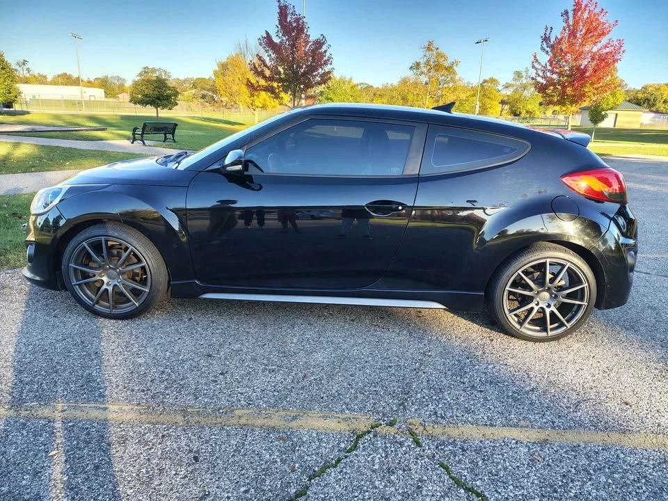 2013 Hyundai Veloster - Image 4 of 4