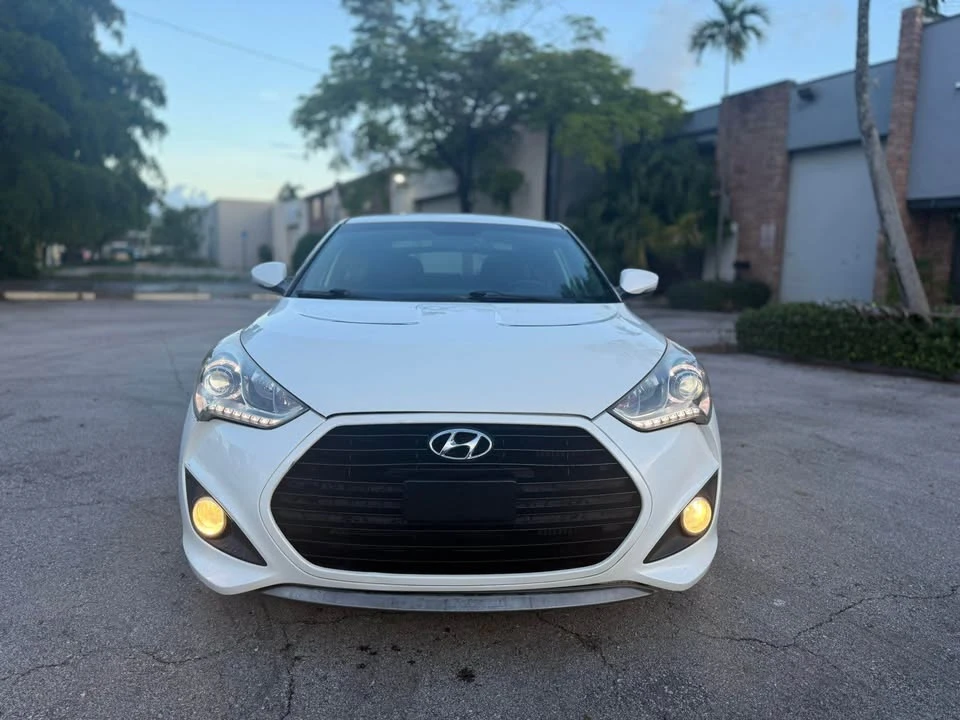 2013 Hyundai Veloster - Image 3 of 9