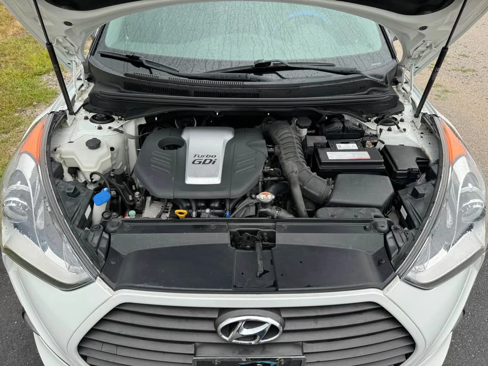 2013 Hyundai Veloster - Image 13 of 14