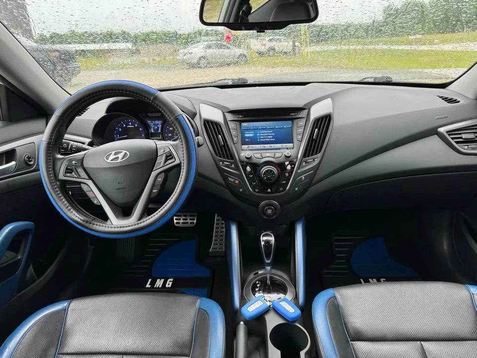 2013 Hyundai Veloster - Image 11 of 14